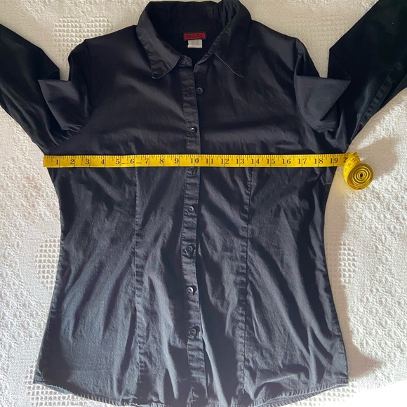 Shirt - Picture 7 of 9